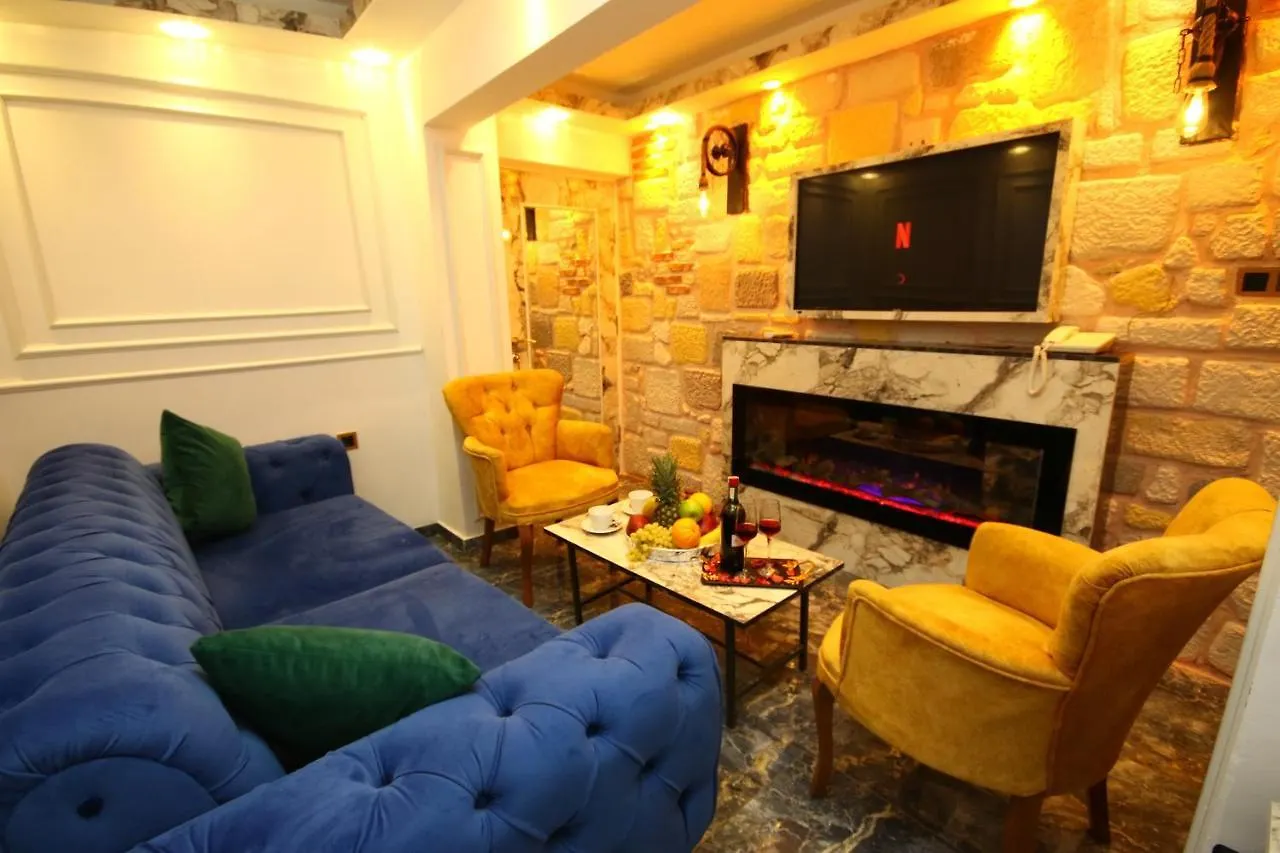 Hotel Ren Plus Suites Istanbul Türkei